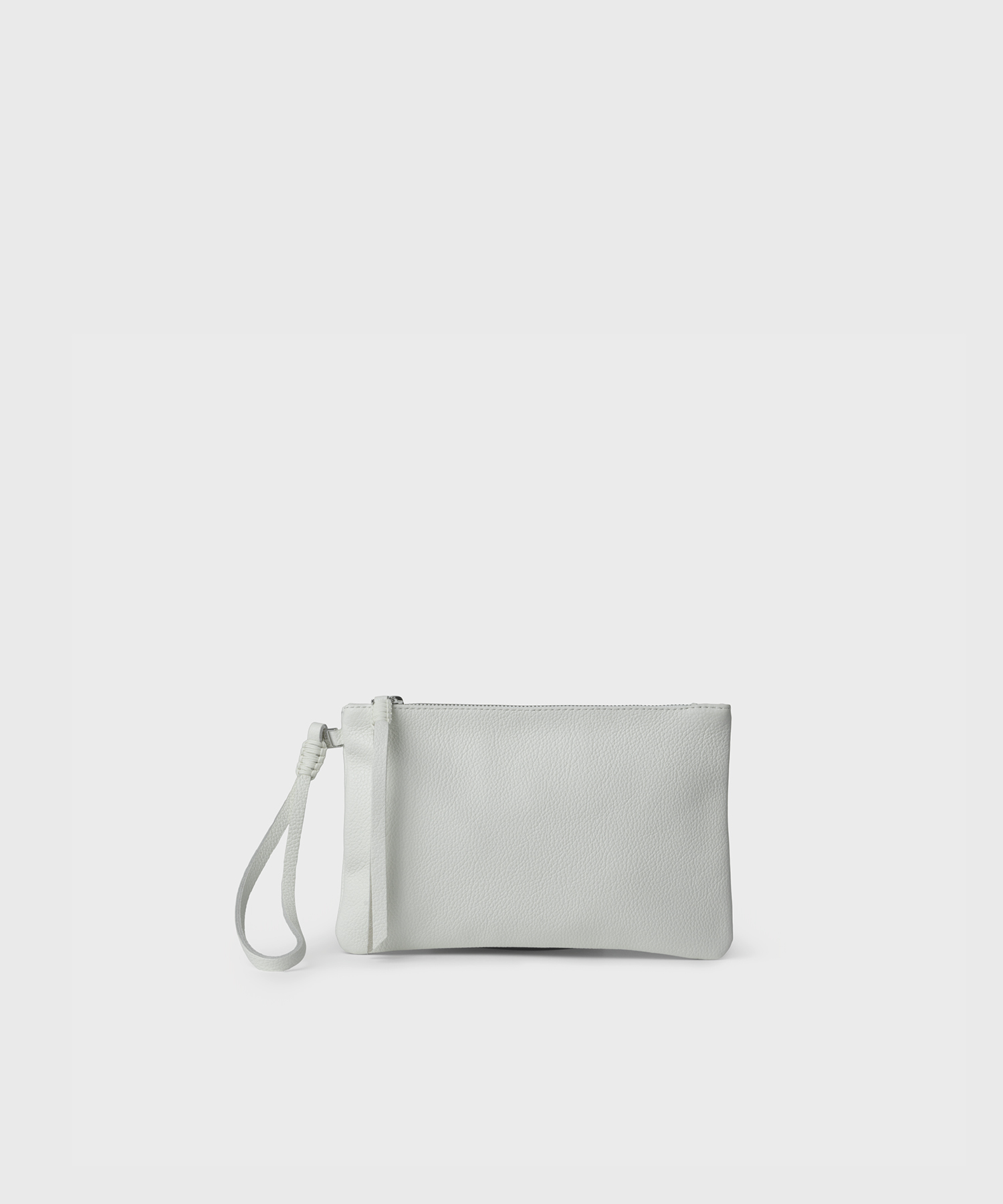 Slim Pochette in Jasmin Grained Leather - Callista