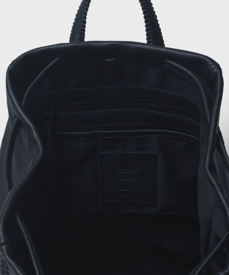 Backpack in Black Grained Leather - Callista
