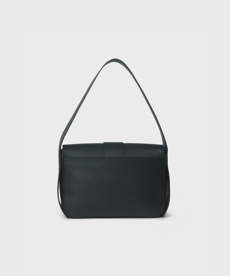 Braided Bag 23 in Black Smooth Leather - Callista