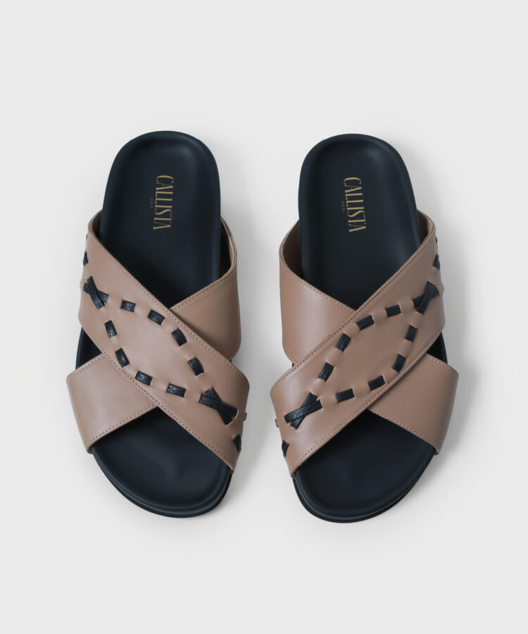 Scala Slides in Mocca Leather